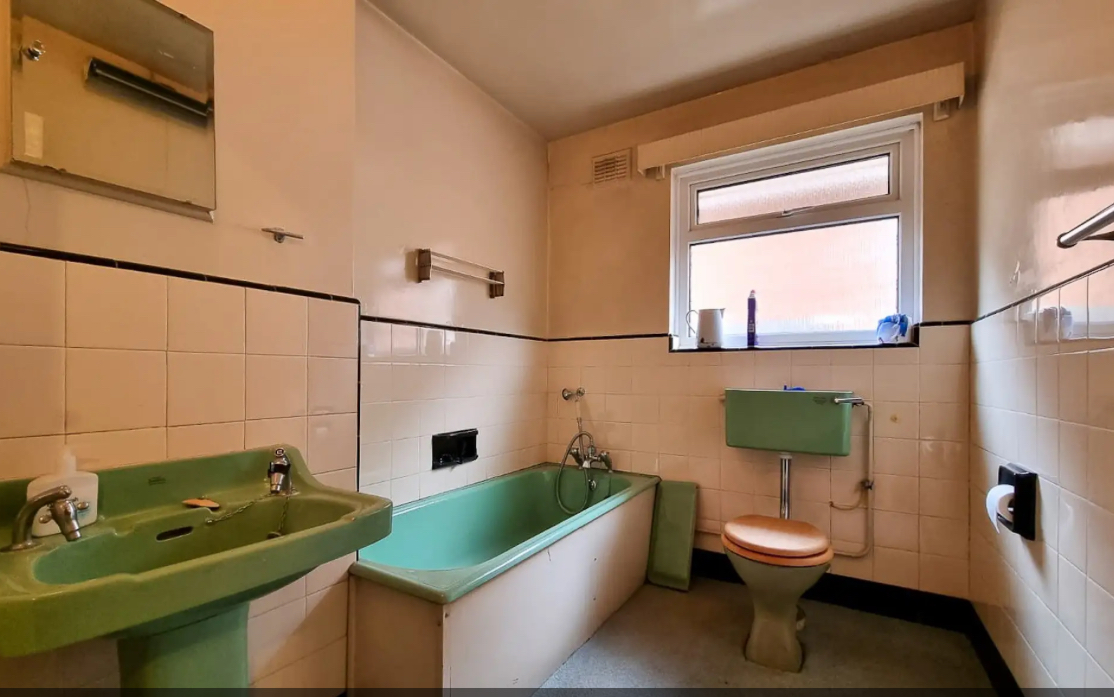 bathroom after transformation